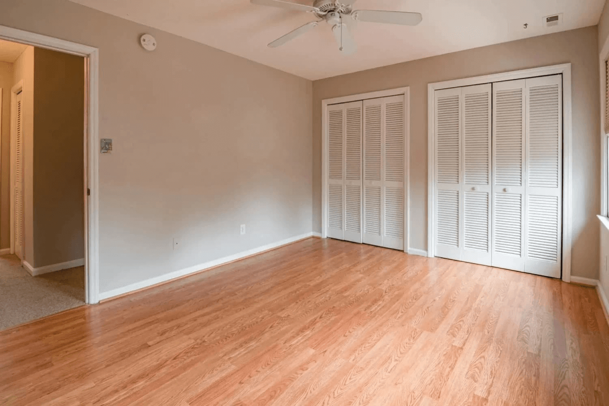 before bedroom ai virtual staging